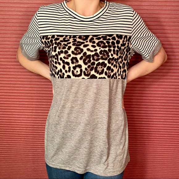 Multi-Pattern T-Shirt - Picture 3 of 5